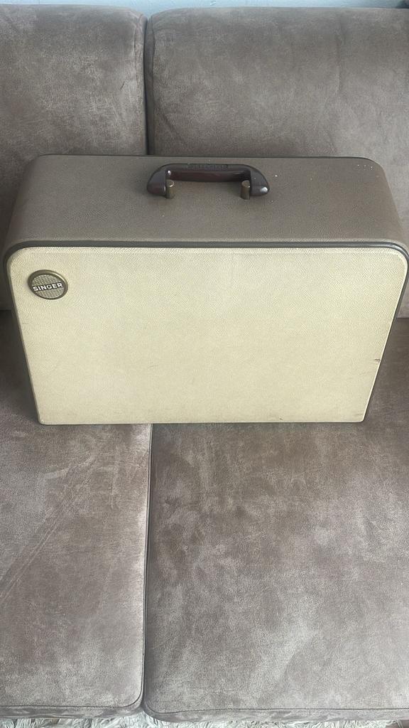 Singer Naaimachine - Klassiek!, Hobby en Vrije tijd, Naaimachines en Toebehoren, Gebruikt, Naaimachine, Singer, Ophalen of Verzenden