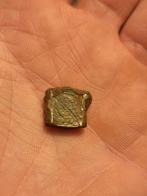 Bodemvondst kleine mesheft bekroning 15e eeuw, Sieraden, Tassen en Uiterlijk, Ringen, Ophalen of Verzenden, Zilver, Zilver, Dame