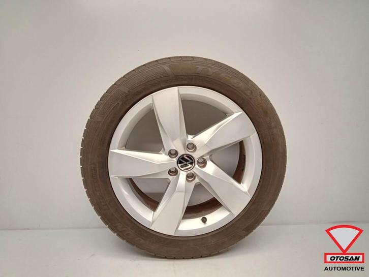 VW T-Cross Chesterfield Velg 17Inch Tyfoon 4Season 2GM601025, Auto-onderdelen, Carrosserie en Plaatwerk, Volkswagen, Gebruikt