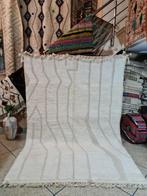 Unieke nieuwe handgemaakte wollen tapijten 200-300 cm, Crème, Ophalen of Verzenden, 200 cm of meer, Rechthoekig