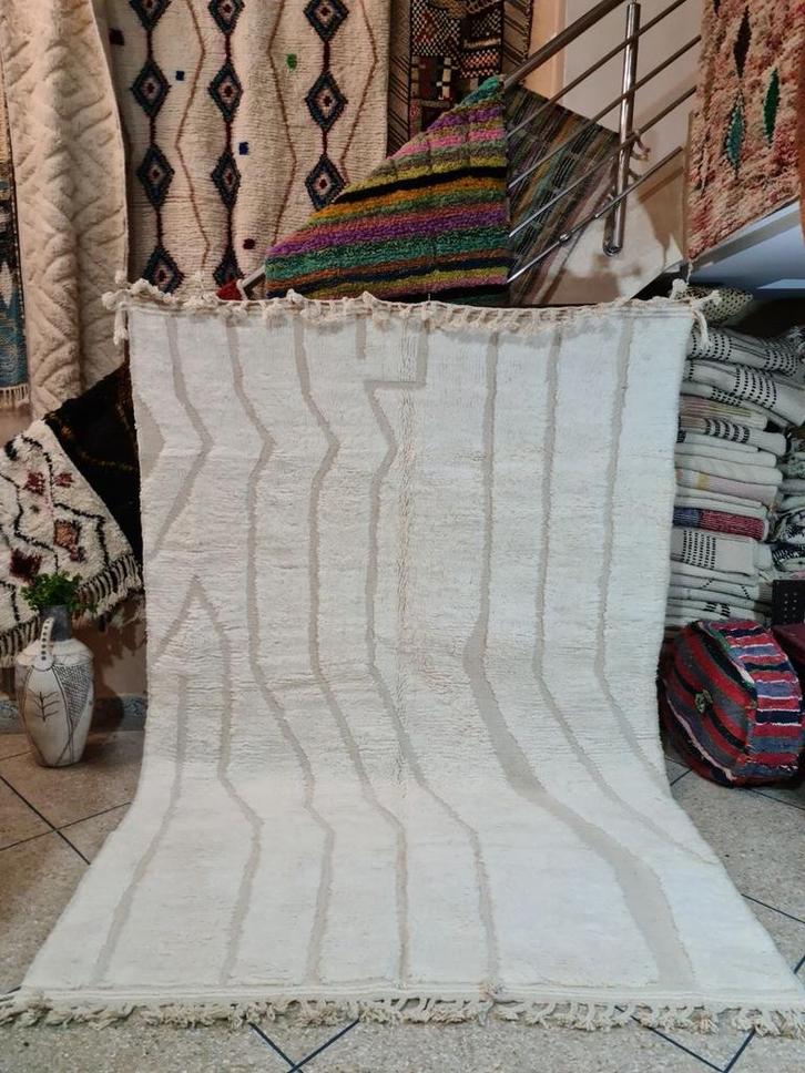 Unieke nieuwe handgemaakte wollen tapijten 200-300 cm, Huis en Inrichting, Stoffering | Tapijten en Kleden, Nieuw, 200 cm of meer
