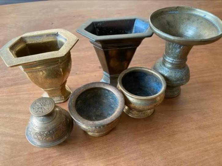 Zes antieke objecten: indonesisch - fijn bewerkt koper, Antiek en Kunst, Antiek | Koper en Brons, Koper, Ophalen of Verzenden
