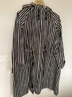 Marimekko regenjas - maat L - in nieuwstaat., Ophalen of Verzenden, Zo goed als nieuw, Maat 42/44 (L), Overige kleuren