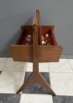 60 jaren naaikist draagbaar bijzet tafel +inhoud donker hout, Ophalen, Gebruikt, Overige typen