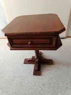 Leuk bijzettafeltje/telefoon tafeltje., Huis en Inrichting, Tafels | Bijzettafels, Ophalen of Verzenden, Rond, Minder dan 55 cm