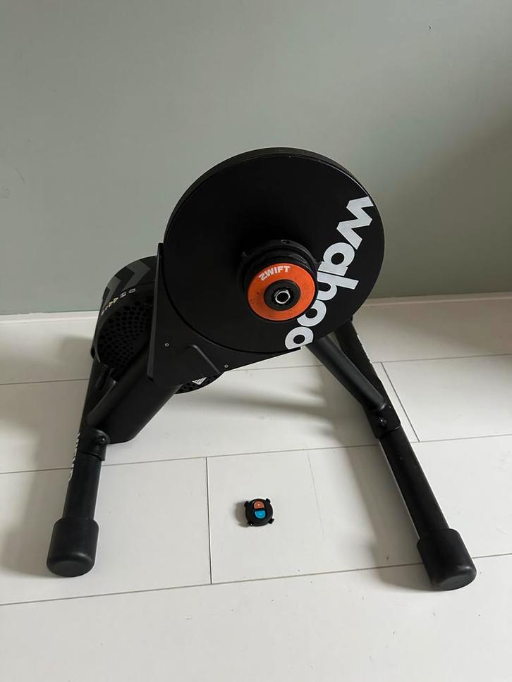 Wahoo kickr core + Zwift Cog + Shimano 10 speed casette, Sport en Fitness, Wielrennen, Zo goed als nieuw, Overige typen, Ophalen