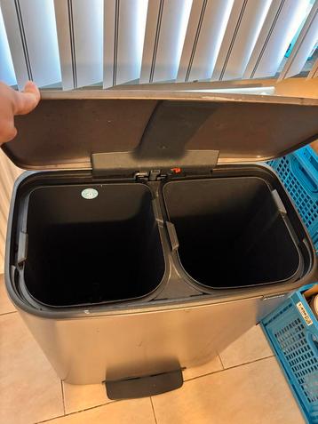 Brabantia Afvalbak met 2 Vakken beschikbaar voor biedingen