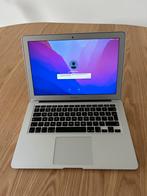 Apple Macbook Air A1466 met doos, Computers en Software, Apple Macbooks, Ophalen, Gebruikt, 13 inch, Minder dan 2 Ghz