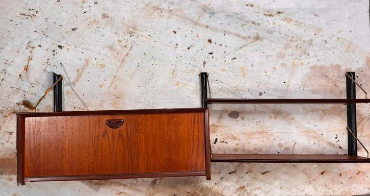 Louis van Teeffelen voor WeBe vintage modulair wandsysteem, Huis en Inrichting, Woonaccessoires | Wandplanken en Boekenplanken