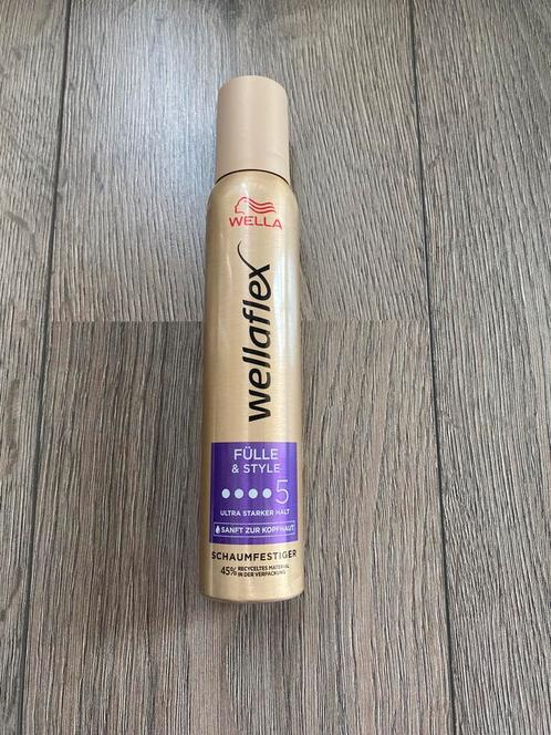 Wella Wellaflex haarmousse sterke hold - nieuw, Sieraden, Tassen en Uiterlijk, Uiterlijk | Cosmetica en Make-up, Nieuw, Ophalen of Verzenden