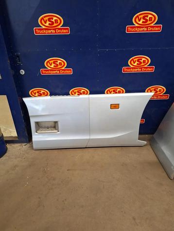 Scania Skirts voorloper 6x2 incl steunen beschikbaar voor biedingen