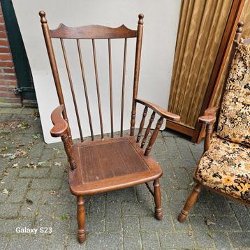 Set van 2 vintage armstoelen met originele bekleding beschikbaar voor biedingen