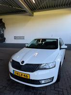 Skoda Rapid 1.2 TSI 63KW 2013 Wit, Auto's, Skoda, Voorwielaandrijving, 4 cilinders, 1055 kg, Wit