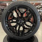 20" Range Rover Evoque velgen + Pirelli PZ4 + TPMS, Niet ingevuld, 245 mm, Banden en Velgen, Niet ingevuld