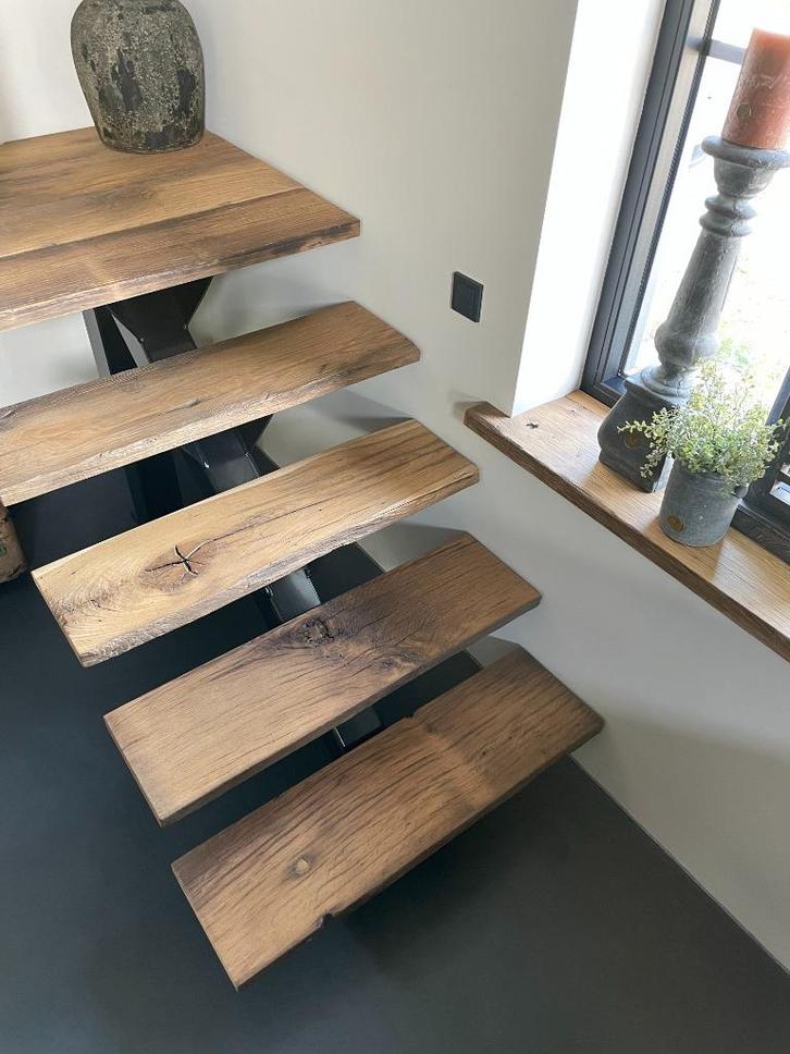 Traptreden oud eiken op maat | Robuust & stijlvol, Doe-het-zelf en Verbouw, Ladders en Trappen, Nieuw, Trap, Ophalen