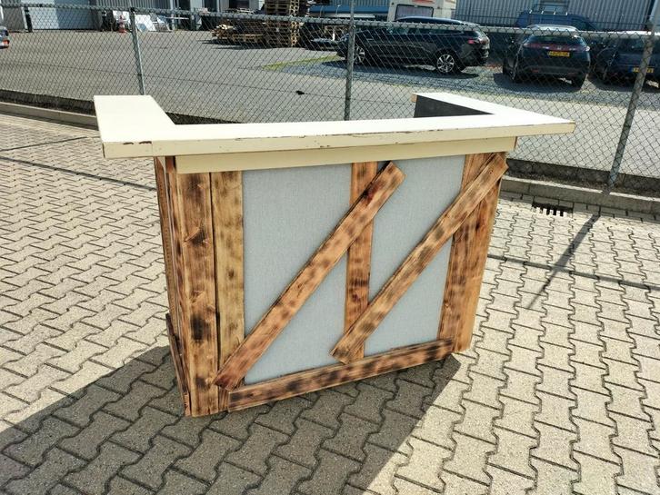 Verijdbare houten bar, Huis en Inrichting, Barren, Zo goed als nieuw, Ophalen of Verzenden