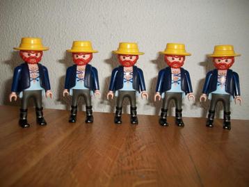 Vincent van Gogh met schilder accessoires beschikbaar voor biedingen