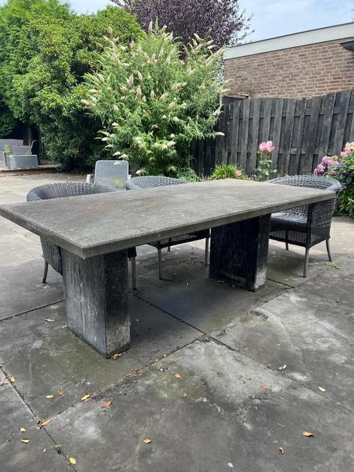 Tuintafel en evt 6 grijze stoelen, Tuin en Terras, Tuintafels, Zo goed als nieuw, Rechthoekig, Overige materialen, Ophalen
