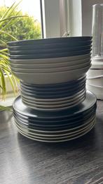 8 persoons serviesset - IKEA, Huis en Inrichting, Ophalen, Gebruikt, Overige stijlen, Bord(en)