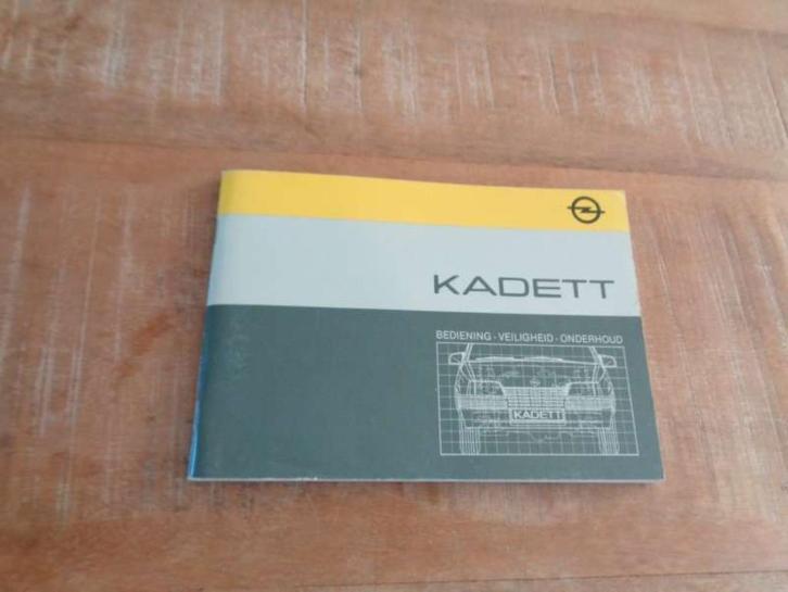 Opel Kadett-E - Handleiding Instructieboek - Nederlands, Auto diversen, Handleidingen en Instructieboekjes, Verzenden