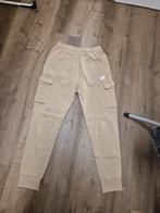 Joggingbroek - Maat S, Beige, Nike, Ophalen of Verzenden, Zo goed als nieuw