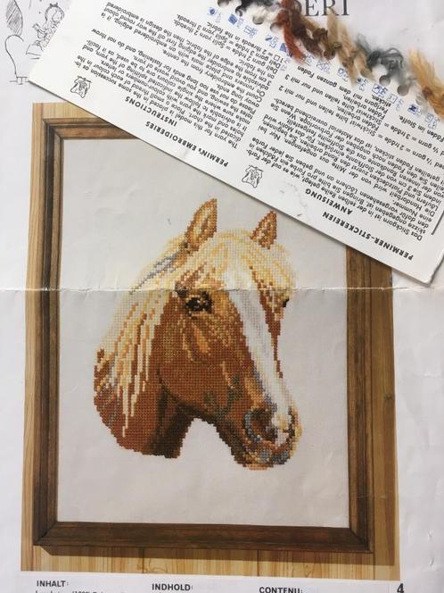 Borduurpatroon paardenhoofd (Haflinger), Hobby en Vrije tijd, Borduren en Borduurmachines, Nieuw, Patroon, Ophalen