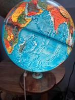 Verlichte Vintage Globe scan globe, Huis en Inrichting, Woonaccessoires | Wereldbollen, Ophalen of Verzenden, Verlicht, Gebruikt