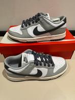 Nike Dunk Low Light Smoke Grey (W) maat 38, Kleding | Dames, Schoenen, Nike, Nieuw, Ophalen of Verzenden, Sneakers of Gympen