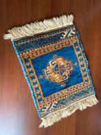 Perzisch tafelkleedje, Antiek en Kunst, Antiek | Kleden en Textiel, Ophalen of Verzenden
