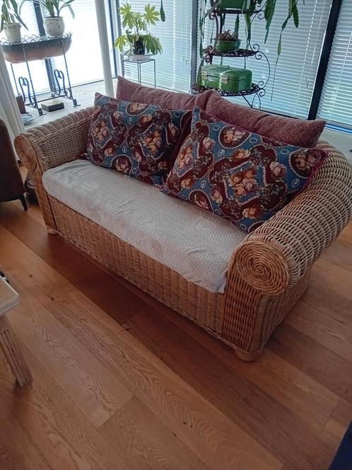 Rotan bankje, Huis en Inrichting, Banken | Sofa's en Chaises Longues, Gebruikt, Tweepersoons, 150 tot 200 cm, Ophalen of Verzenden