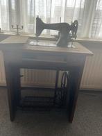 Antieke naaimachine tafel, Antiek en Kunst, Antiek | Naaimachines, Ophalen