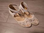 Nieuwe trouwschoenen ,maat 39, Kleding | Dames, Trouwkleding en Trouwaccessoires, Ophalen of Verzenden, Nieuw, Wit, Schoenen
