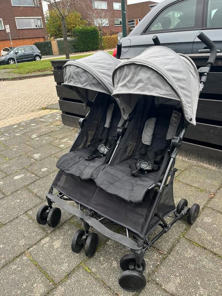 Britax Römer Holiday Duo Twin - de kleinste tweeling buggy, Kinderen en Baby's, Buggy's, Zo goed als nieuw, Overige merken, Duomodel