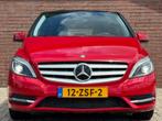 Mercedes-Benz B-Klasse 180 | NL-AUTO! | NAVI! | TREKHAAK!, Voorwielaandrijving, 65 €/maand, Stof, Gebruikt