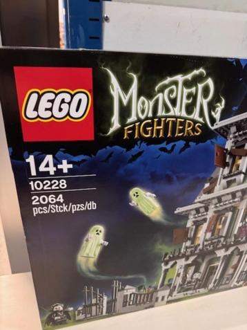 lego 10228 10273 monster fighters haunted house beschikbaar voor biedingen
