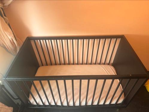 Complete babykamer bopita zwart met goude pootjes, Kinderen en Baby's, Kinderkamer | Complete kinderkamers, Zo goed als nieuw