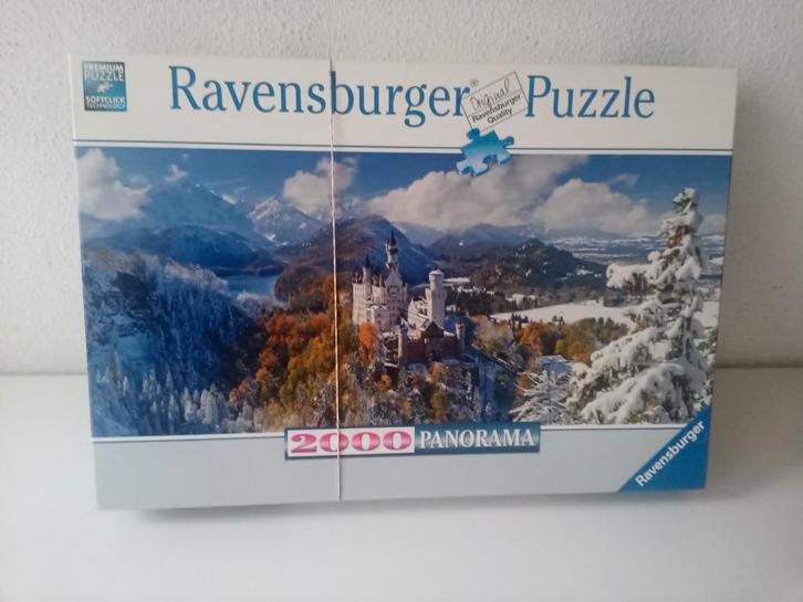 Ravensburger Slot Neuschwanstein 2000 stukjes, Hobby en Vrije tijd, Denksport en Puzzels, Zo goed als nieuw, Minder dan 500 stukjes