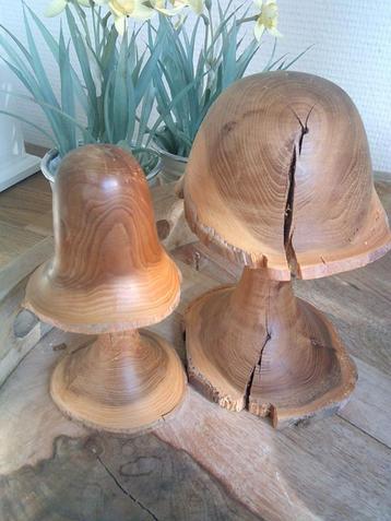 2 vintage houten paddestoelen mashrooms beschikbaar voor biedingen