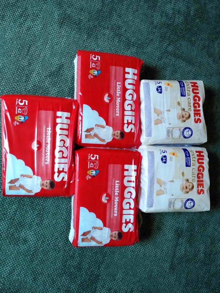 Luiers en luierbroekjes maat 5, Kinderen en Baby's, Overige Kinderen en Baby's, Nieuw, Ophalen