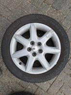 Vredestein Winterbanden op lichtmetalen Prius velgen 16", Auto-onderdelen, Banden en Velgen, Ophalen, 16 inch, Banden en Velgen