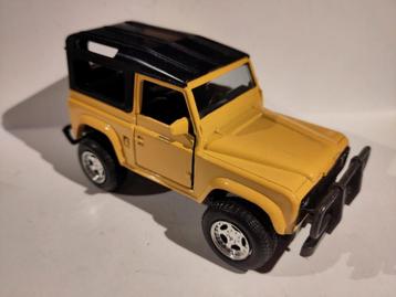 NewRay Land Rover Defender 90 Station Wagon Geel (1) beschikbaar voor biedingen