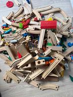 Houten Treinbaan met veel onderdelen, Kinderen en Baby's, Speelgoed | Houten speelgoed, Ophalen, Gebruikt, Overige typen