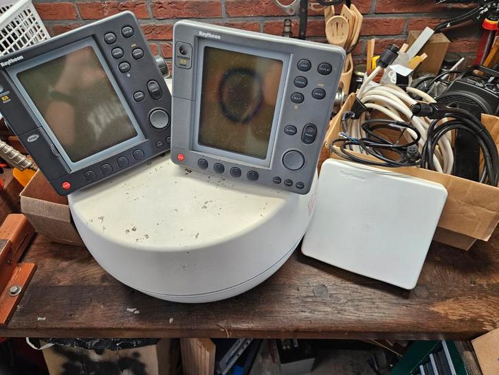 Raytheon/Raymarine Radar & kaartplotter compleet type RL70, Watersport en Boten, Navigatiemiddelen en Scheepselektronica, Gebruikt