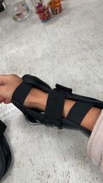 Braces. Polsbeschermers. Skateboarden, Ophalen of Verzenden, Zo goed als nieuw