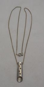 Zilveren ketting met modernist hanger nr.396, Ophalen of Verzenden, Zo goed als nieuw, Zilver, Zilver