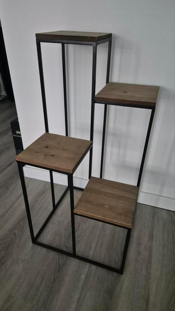 Xenos Plantenstandaard / Bijzettafel - Goede Staat, Huis en Inrichting, Woonaccessoires | Overige, Zo goed als nieuw, Ophalen