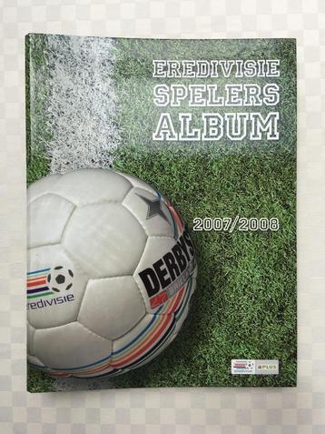 Voetbalplaatjes Eredivisie spelersalbum 2007/2008 (compleet) beschikbaar voor biedingen
