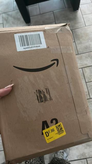 Boek geweld beschikbaar voor biedingen