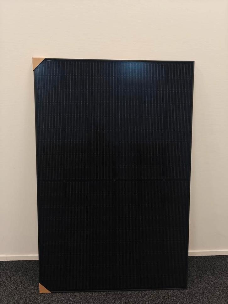 Diverse zonnepanelen 375-435wp, Doe-het-zelf en Verbouw, Zonnepanelen en Toebehoren, Nieuw, Paneel, 200 wattpiek of meer, Ophalen