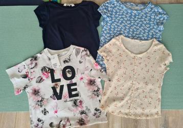 4 tops van H&M,niet gedragen  maat 134/140 €8  beschikbaar voor biedingen